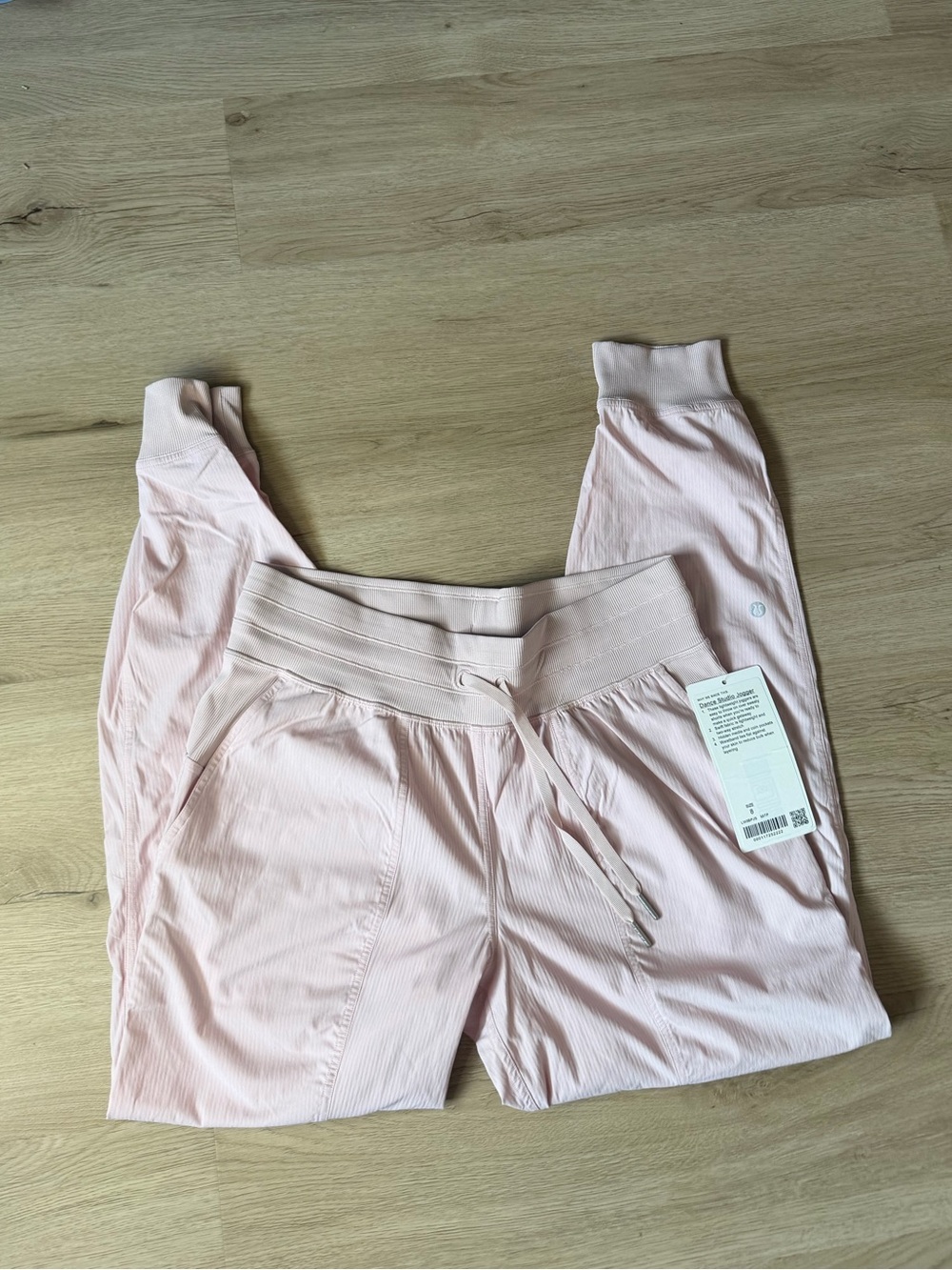 NWT lululemon dance studio joggers